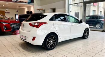 Hyundai i30, II